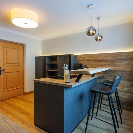 Ahorn マイヤーホーフェン