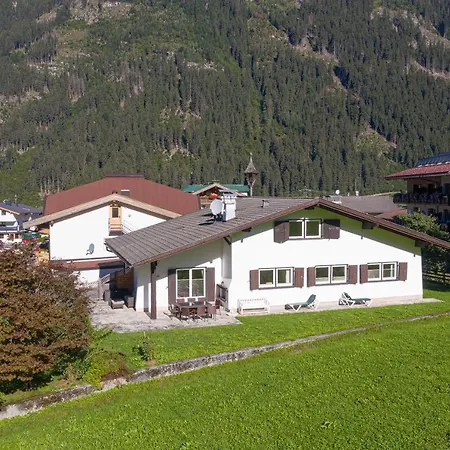 Chalet Ahorn *