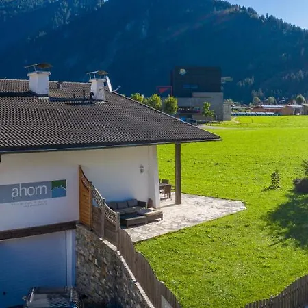 Ahorn Chalet
