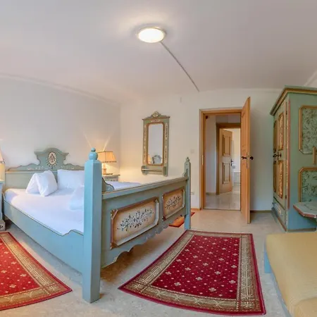 Ahorn Chalet Mayrhofen