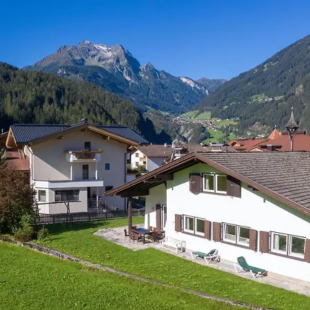 Ahorn Chalet